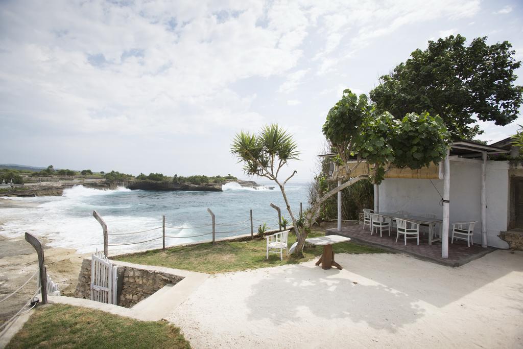 Villa Waru Nusa Lembongan  Exterior photo